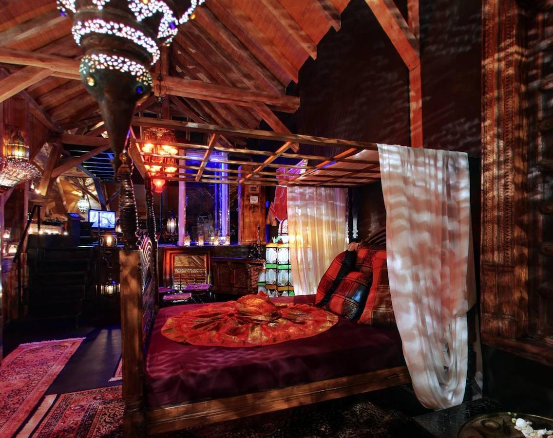 Bijou Hotel / Love And Romance Kallnach Luaran gambar