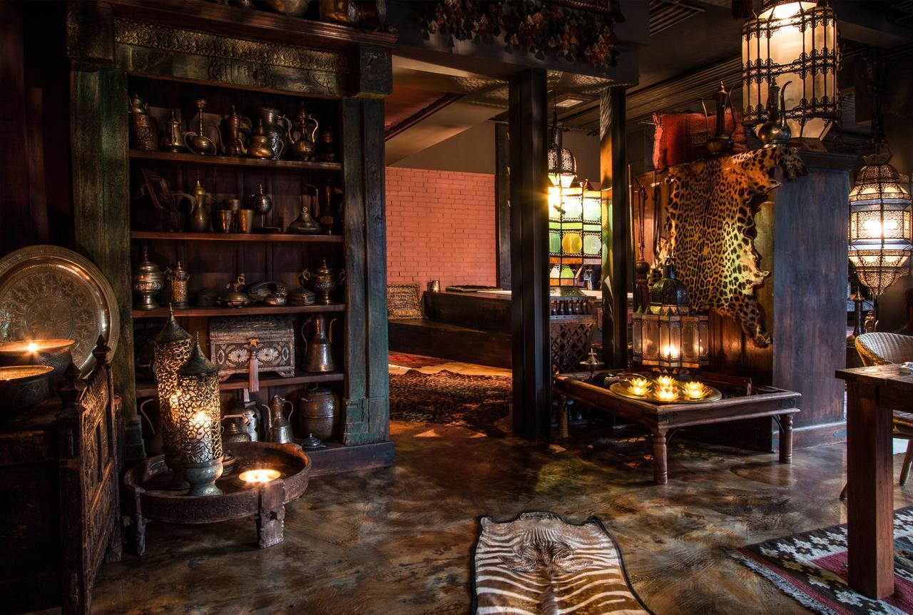 Bijou Hotel / Love And Romance Kallnach Bilik gambar
