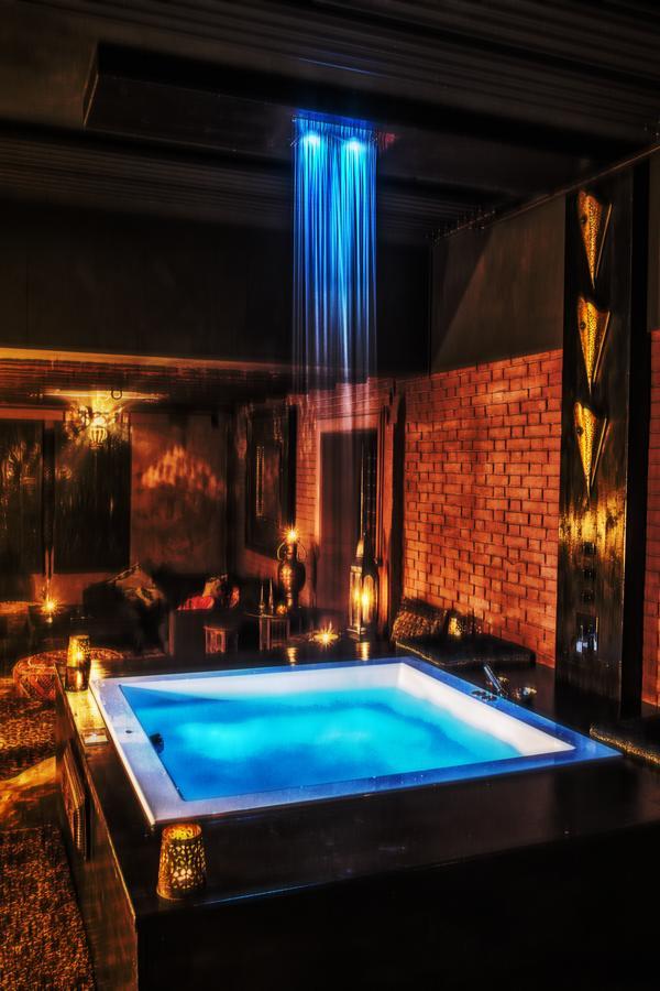 Bijou Hotel / Love And Romance Kallnach Luaran gambar